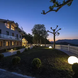 ixua-hotela.basquecountryhotels.org/